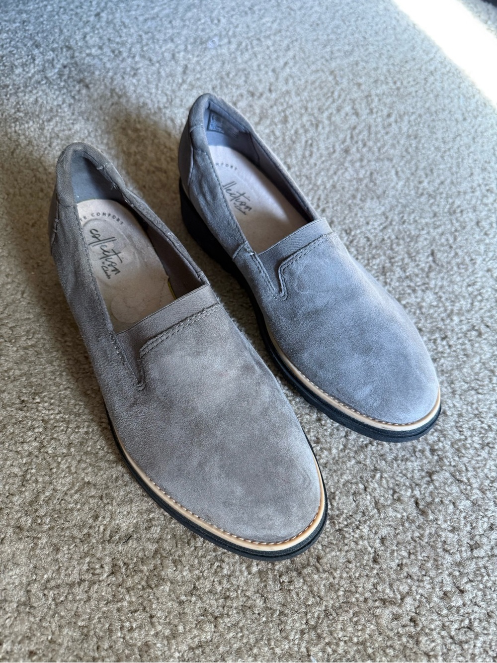 Women’s Clark Loafers 🩶